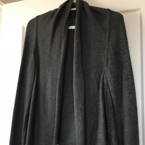 Grey Gap cardigan - Picture 3 of 3